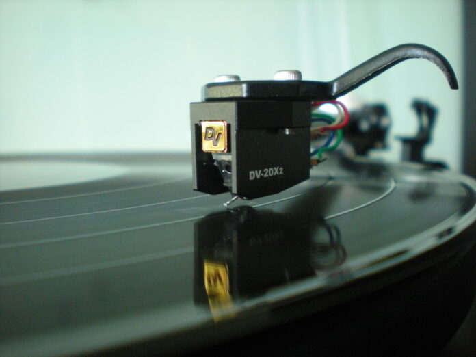 Understanding The Stylus In A Phono Cartridge 2022 Akt in Motion
