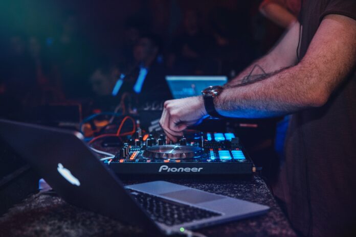 Music-DJ