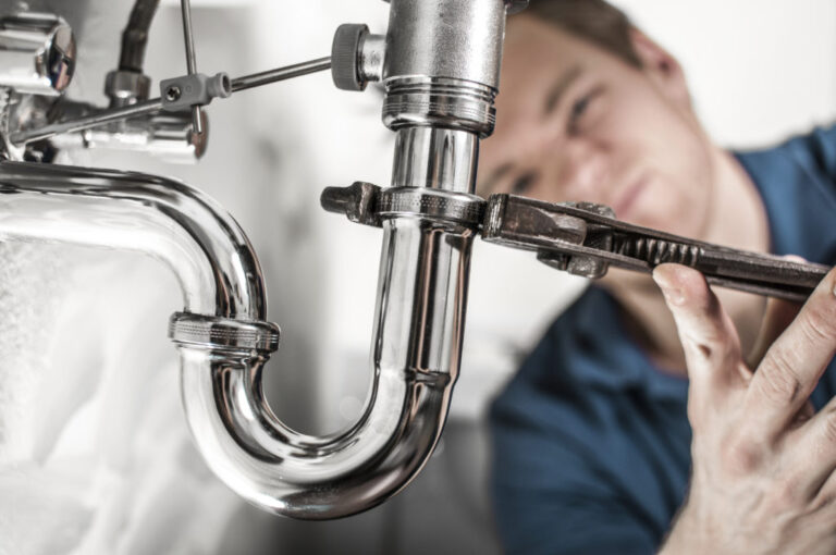 5 Common Plumbing Problems You Should Never Do By Yourself in 2022