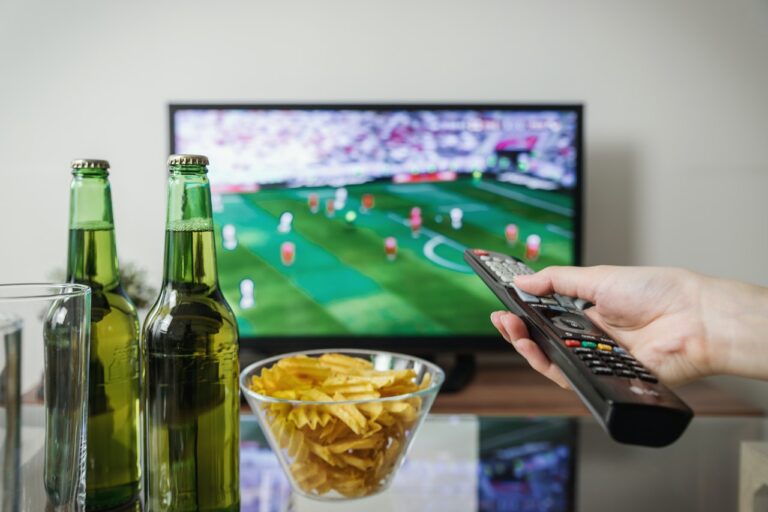 5 Ways You Can Make Watching Football More Exciting – 2022 Guide