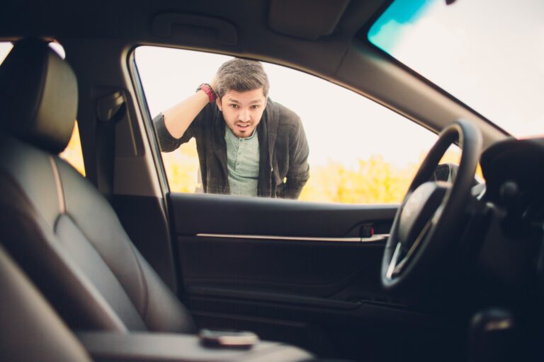 5 Tips to Prevent Being Locked Out of Your Car – 2022 Guide