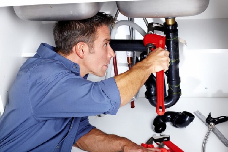 5 Plumbing Issues That Require An Emergency Plumber