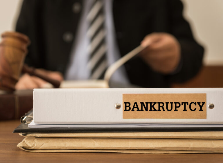 4 Things To Check Before Hiring a Bankruptcy Lawyer in 2022