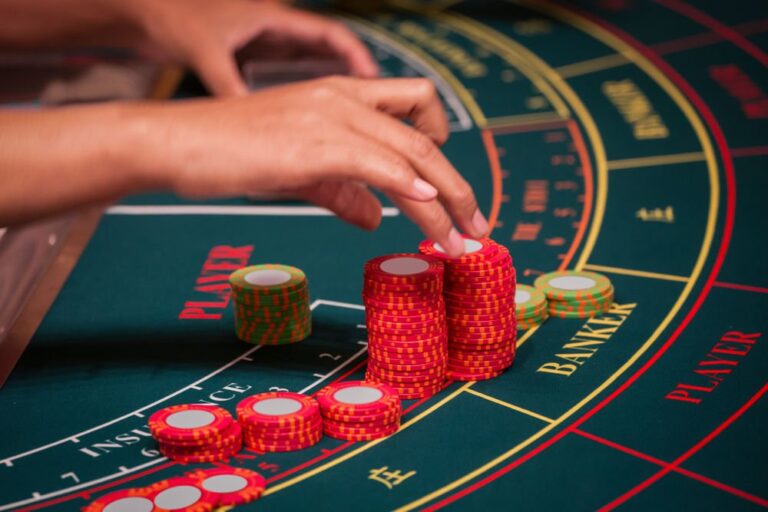 6 Tips for Managing Your Budget When Baccarat Online