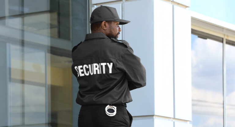 Should You Hire Uniformed Guards Or Undercover Security