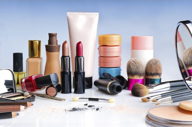 Starting a Cosmetic Business: 5 Tips for Planning, Marketing and Product Development