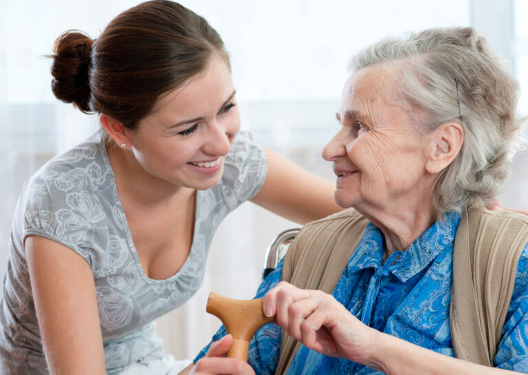 6 Tips to Care For Your Elderly Parents